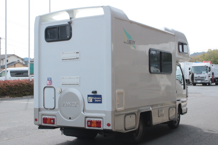 キャンピングカー キャブコン